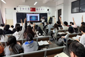 推门听课常态化 深耕课堂提质效 ——学院督导随堂听课专项纪实