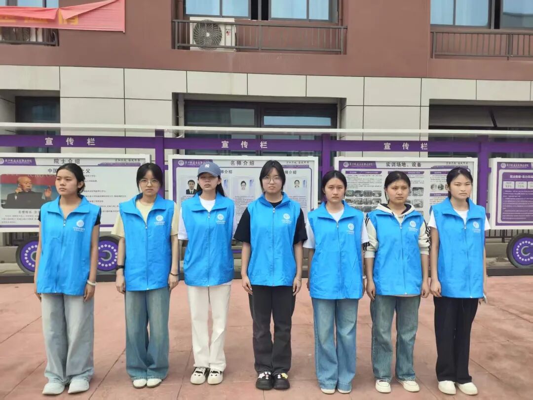 a46ef09a-cf73-4449-baa7-a09ec738f76f.jpg