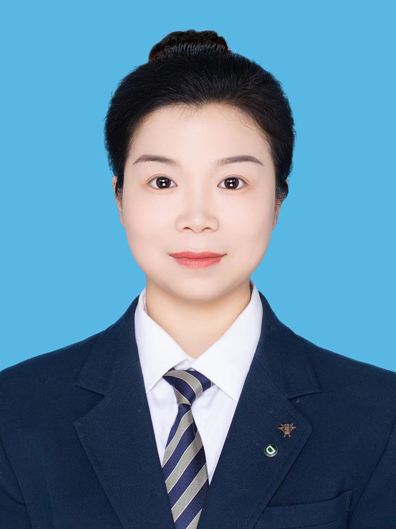 罗翠.jpg